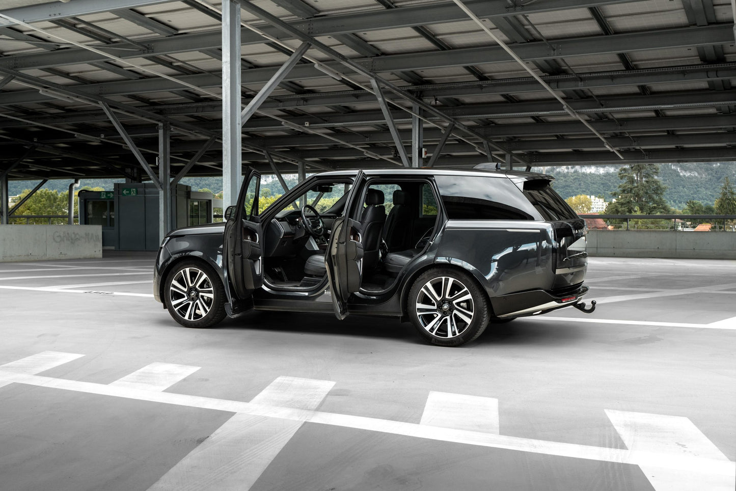 Location Voiture Genève Luxe - Range Rover Autobiography D300 HSE