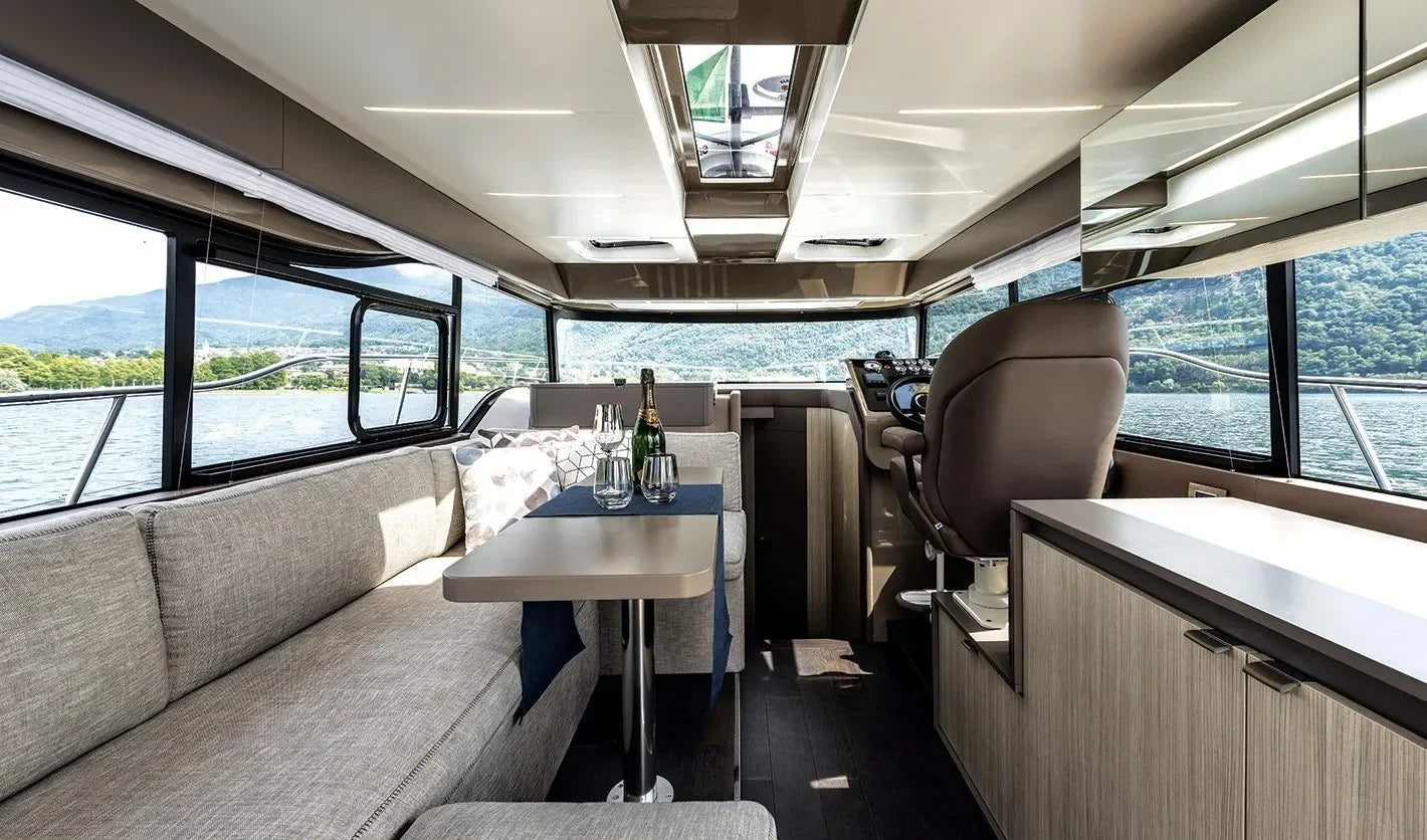 Location Yacht Saint Tropez - Cranchi T 36